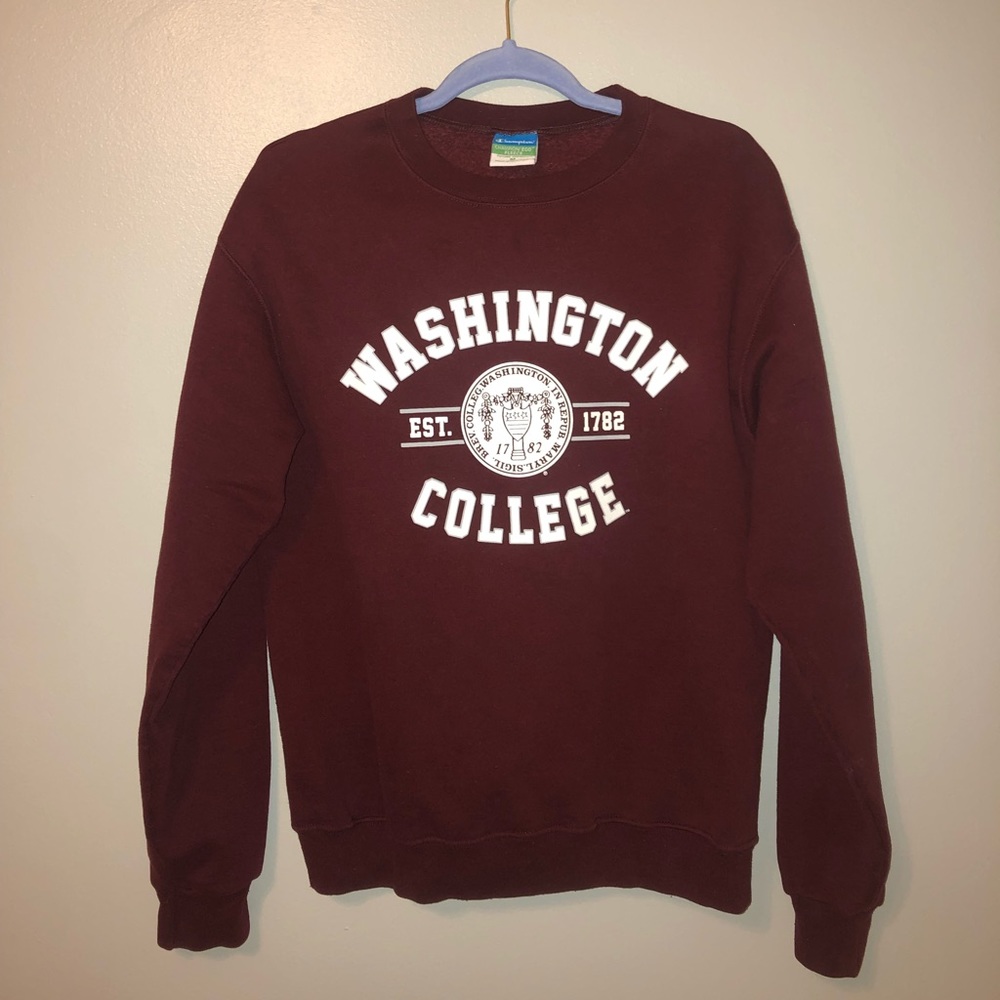 Washington college sweatshirt